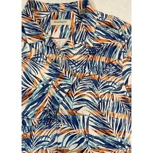 TOMMY BAHAMA Floral Silk Rayon‎ Blend  Hawaiian Shirt Men's 2XL Loop Collar
